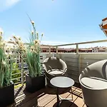 Black Pearl - Neptun Park By Oneapartments